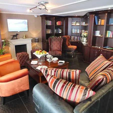 Crossgates Hotelship 4 Star - Osthafen - Frankfurt